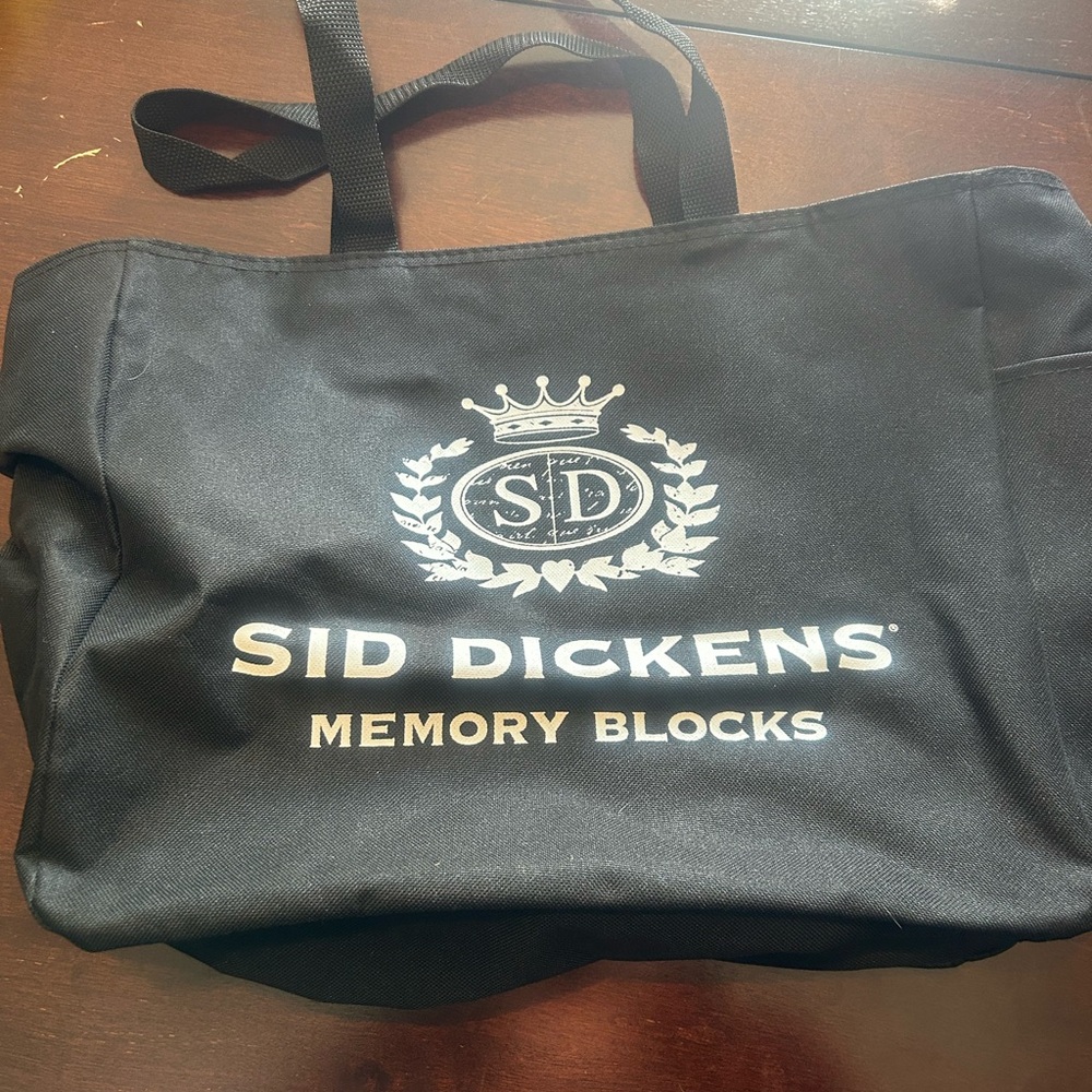 Sid Dickens tote